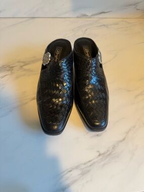 Black woven vintage Brighton mule heel